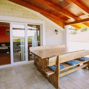  Apartment Apartment Beach Kroatien